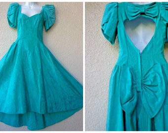 Prom Dresses From the 1700s
